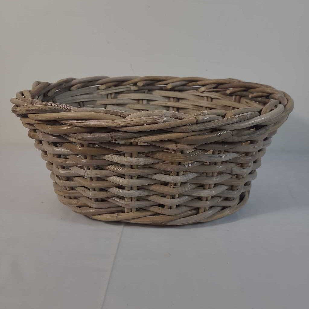 OVAL BASKET