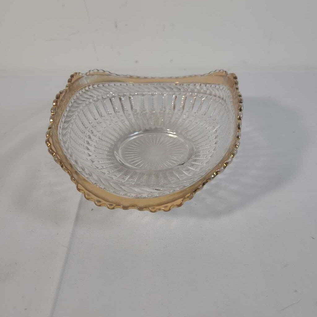 ROLLED EDGE PRESSED GLASS CANDY DISH