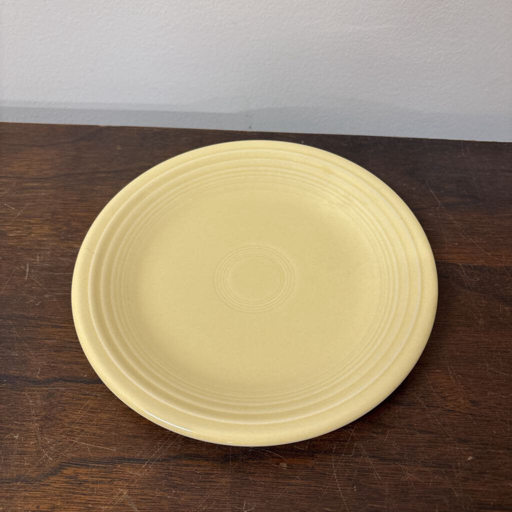 FIESTAWARE PLATE CREAM/YELLOW HOMER LAUGHLIN 7 1/2"