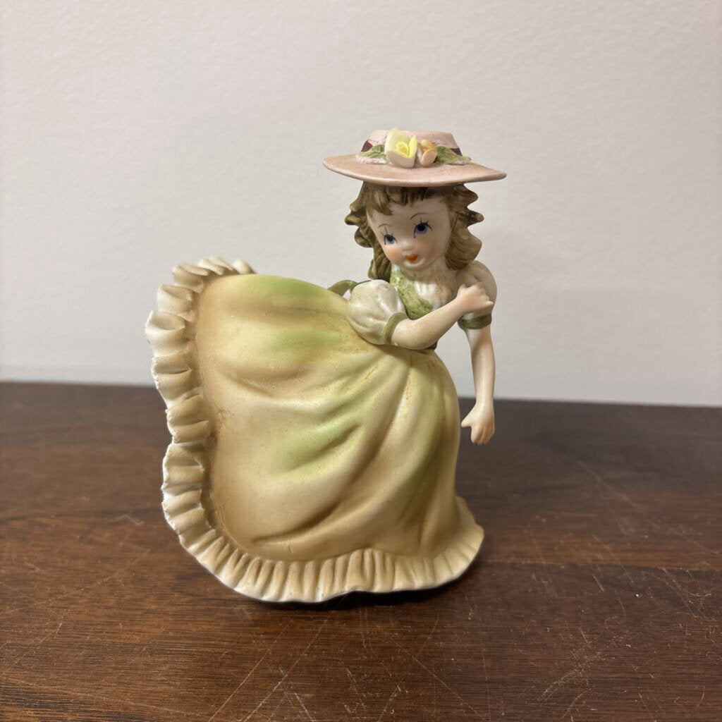 "BLOOMER GIRL" FIGURINE LEFTON PORCELAIN 1950'S-1960'S