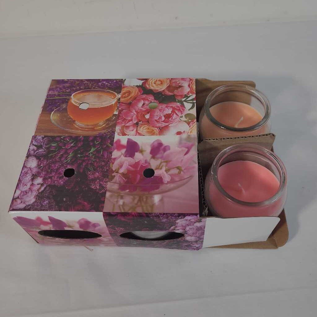S/4 NIB SCENTED CANDLES