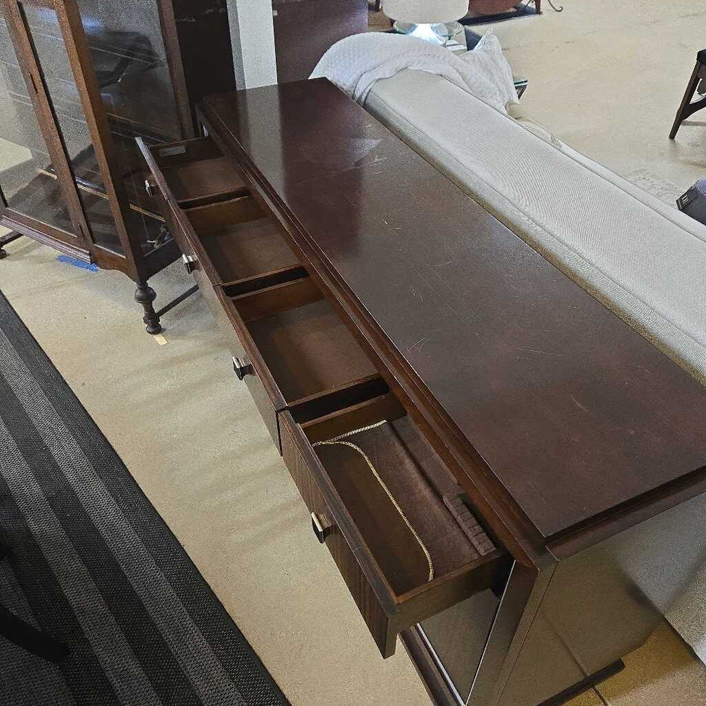 GLUCKSTEIN HOME BUFFET