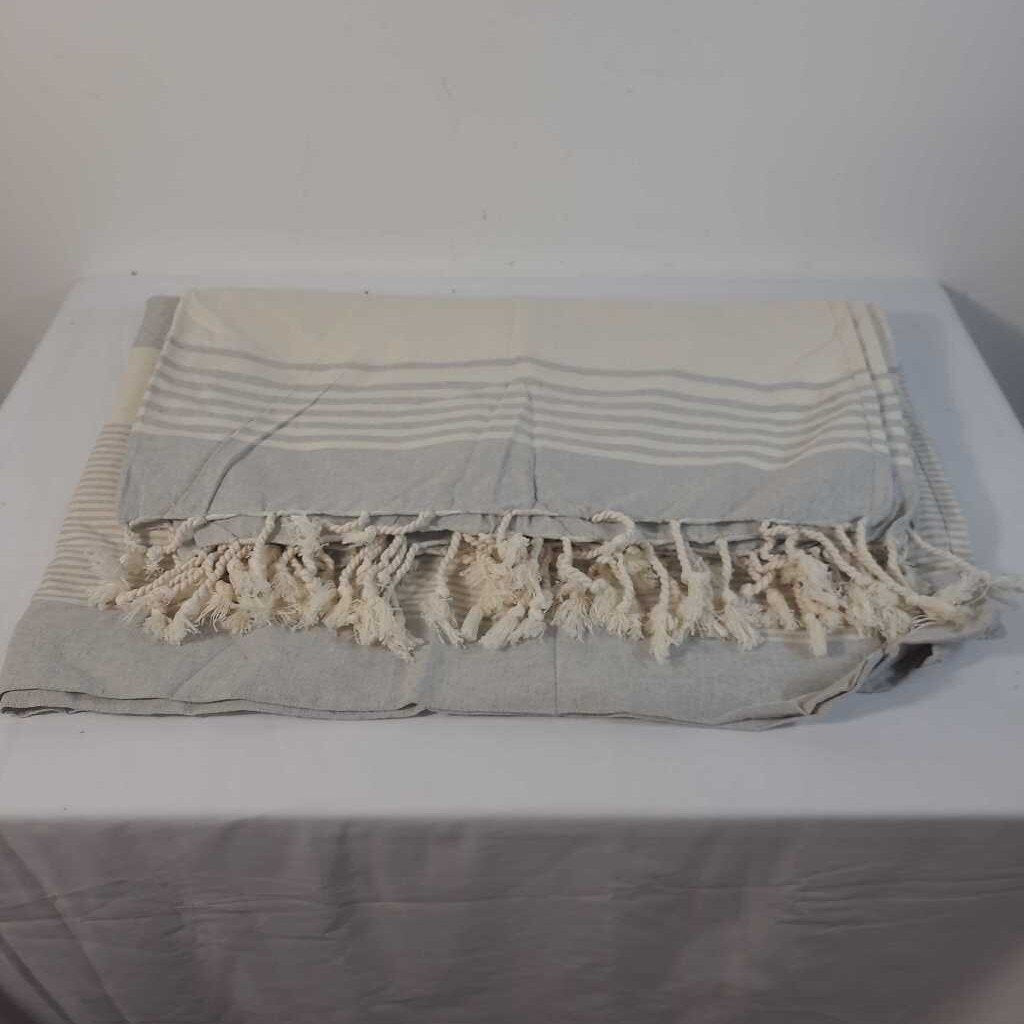 GREY & BEIGE 100% COTTON BLANKET