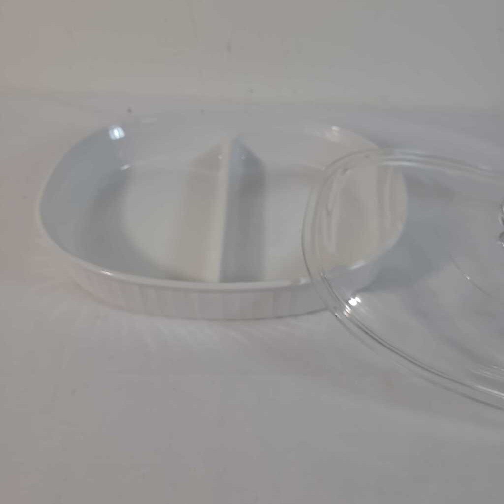 CORNING WARE DIVIDED DISH W/ LID