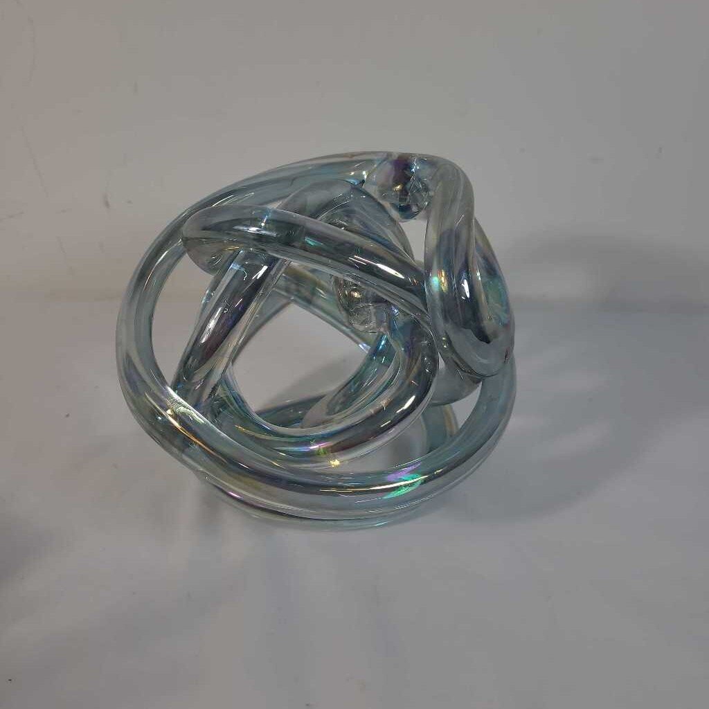 GLASS KNOT