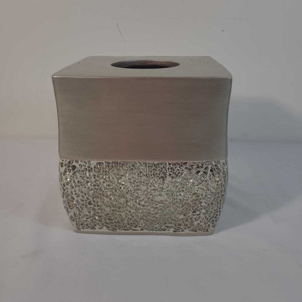 MOSAIC TISSUE BOX COVER