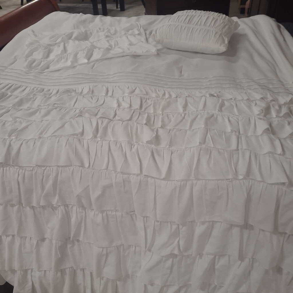 TWIN WHITE RUFFLE COMFORTER + SHAM + DECORATIVE PILLOW