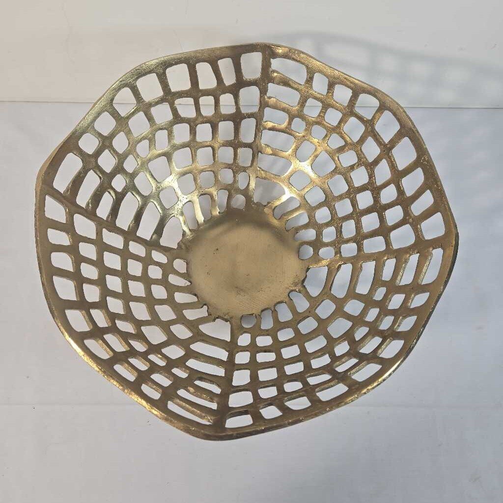 GOLD CUTOUT BOWL
