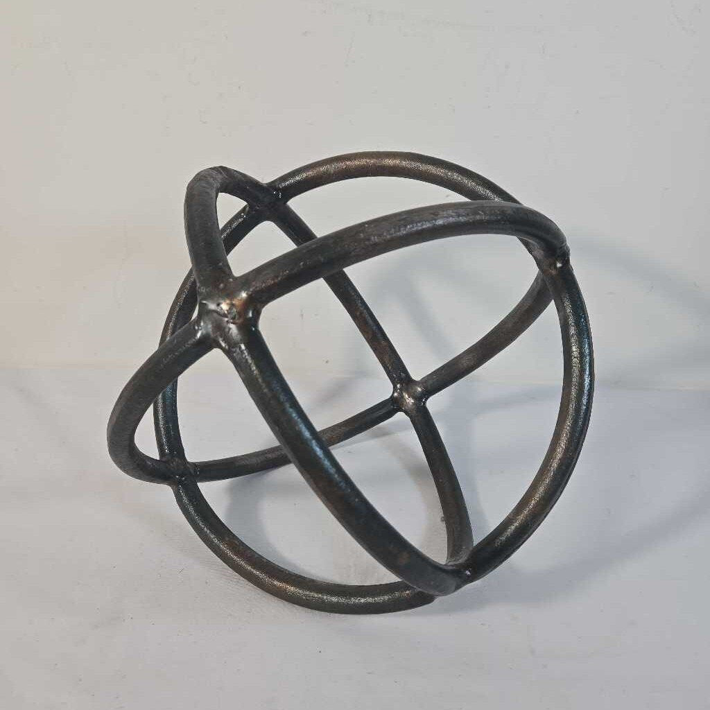 LG MULTI TONE METAL SPHERE