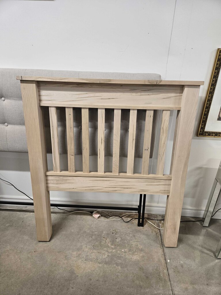 SOLID WOOD TWIN HEADBOARD