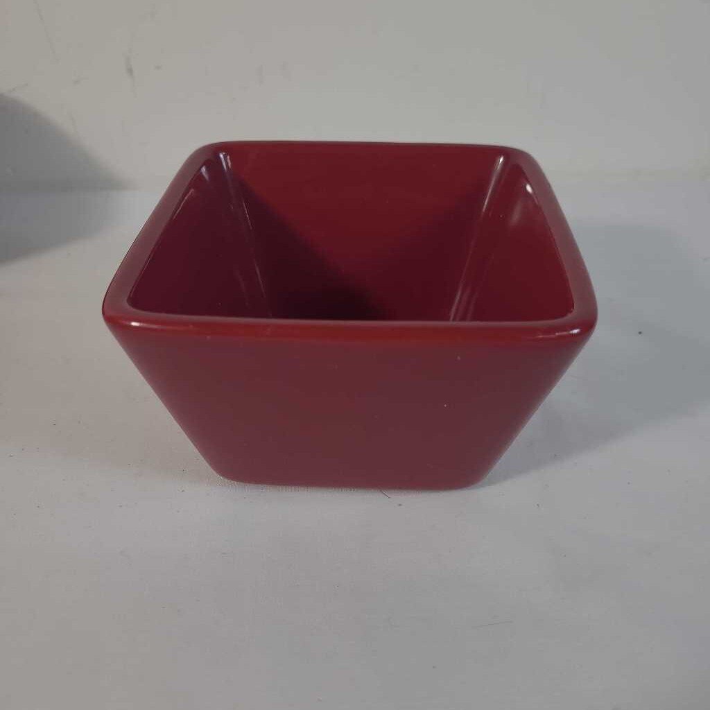 SM SQ BOWL SIMPLE ADDITIONS~PAMPERED CHEF