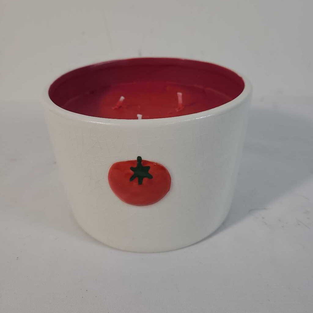 HEIRLOOM TOMATO CANDLE