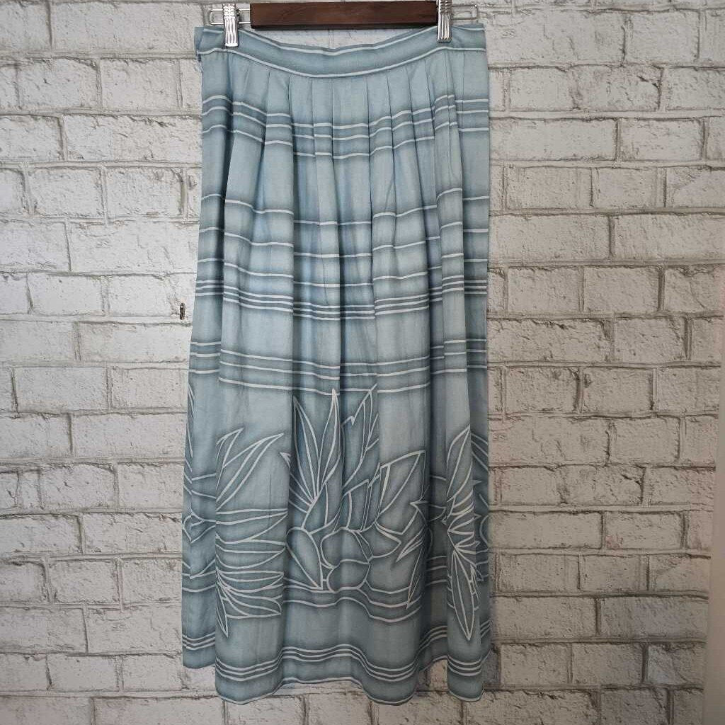 Diamond Tea Gown Montreal Blue Skirt M