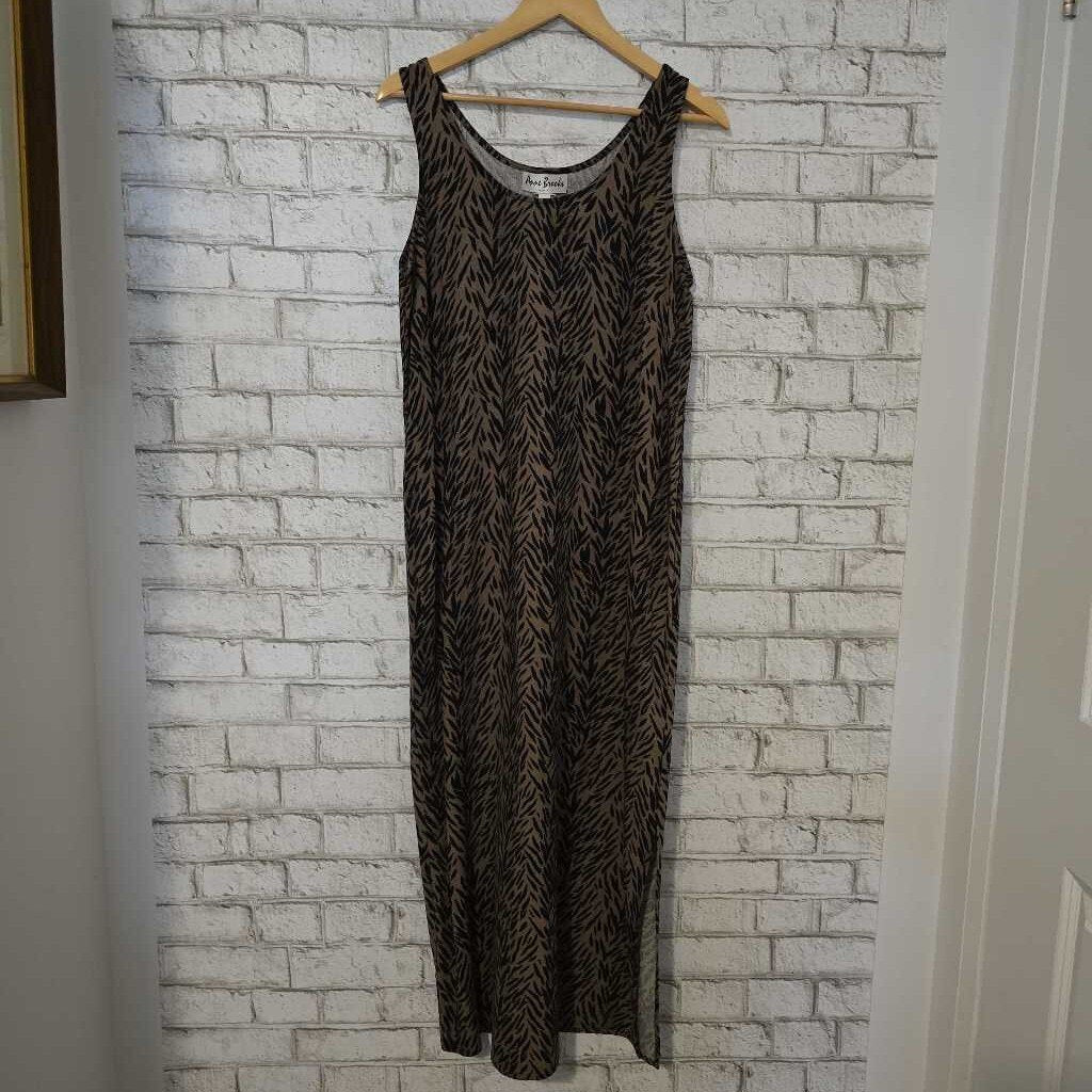 Anne Brooks Canada Print Maxi Dress M