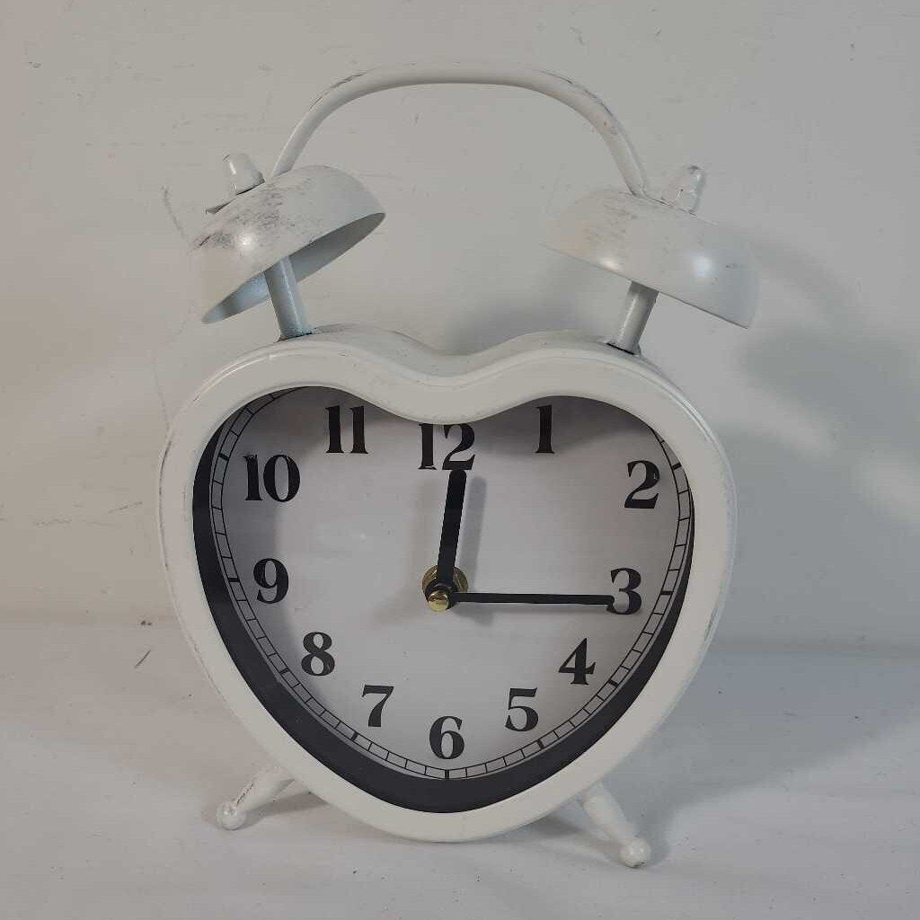 HEART SHAPE CLOCK
