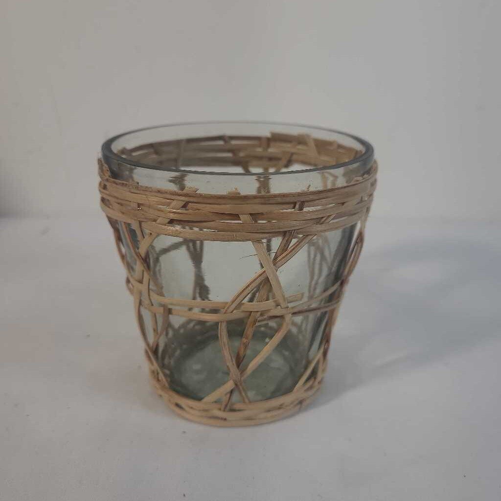 WOVEN GLASS CANDLE HOLDER