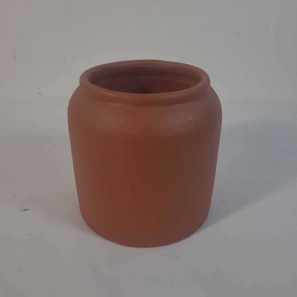 TERRACOTTA PLANTER