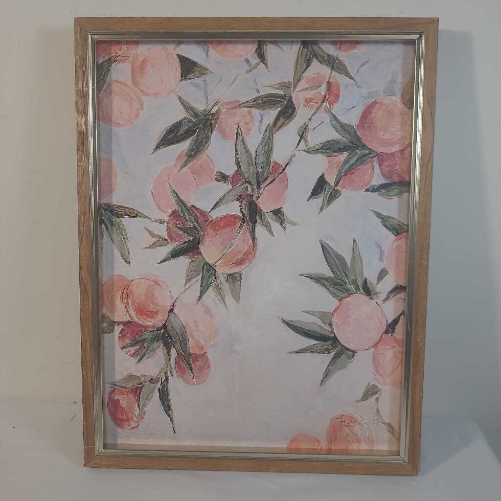 FRAMED PEACHES