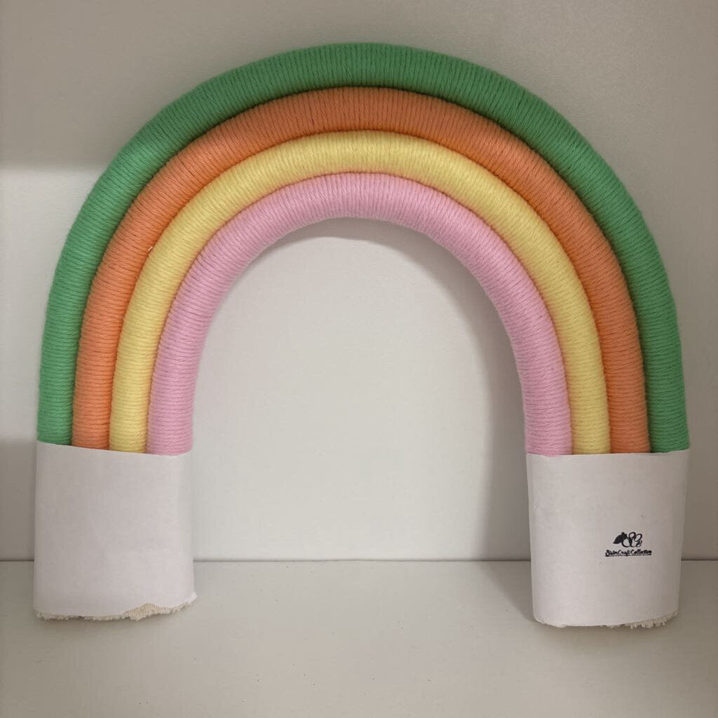 9" X-Large Rainbow