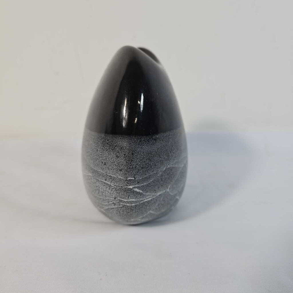 GREY & BLACK VASE