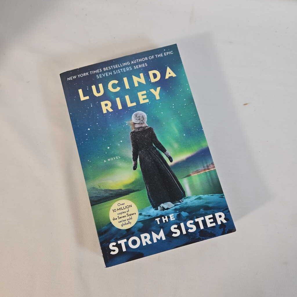 THE STORM SISTER - LUCINDA RILEY