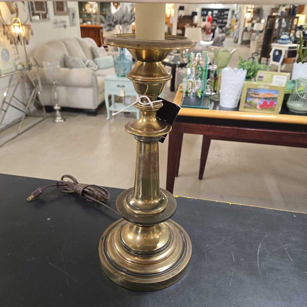 BRASS TRILIGHT TABLE LAMP