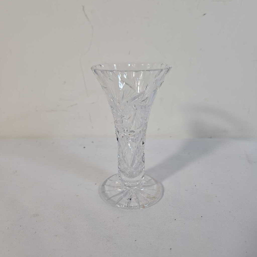 5" PINWHEEL BUD VASE