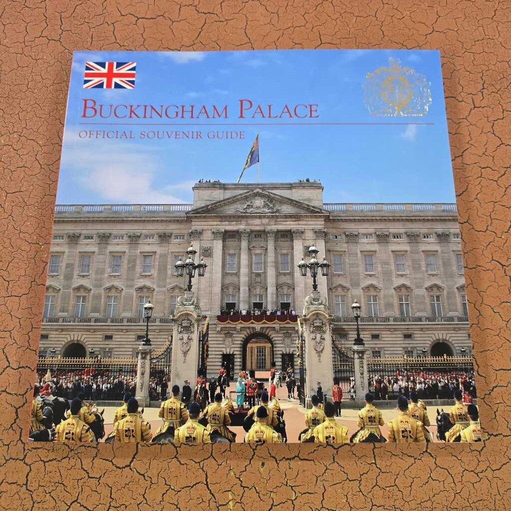 Buckingham Palace Guidebook