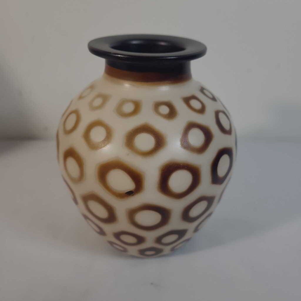 SM POLKA DOT VASE