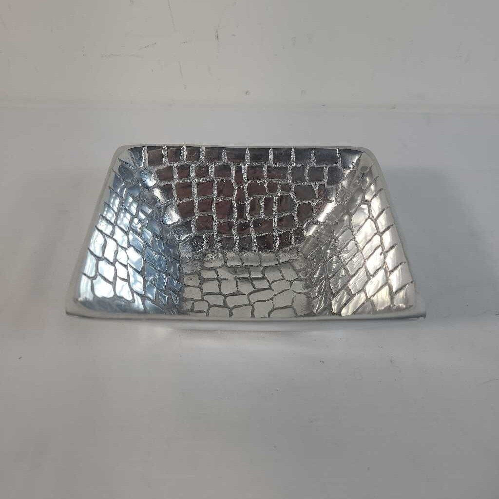SILVER SNAKE SKIN DISH
