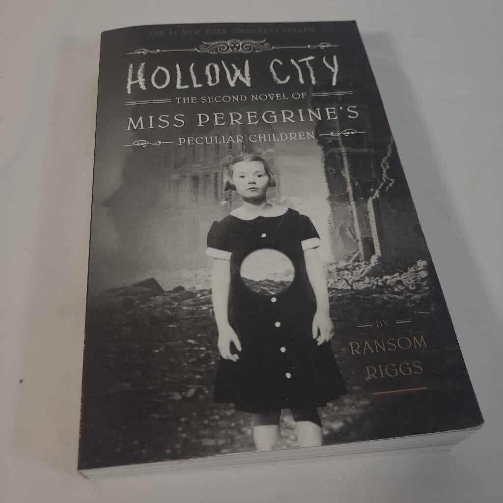 HOLLOW CITY - RANDSOM RIGGS