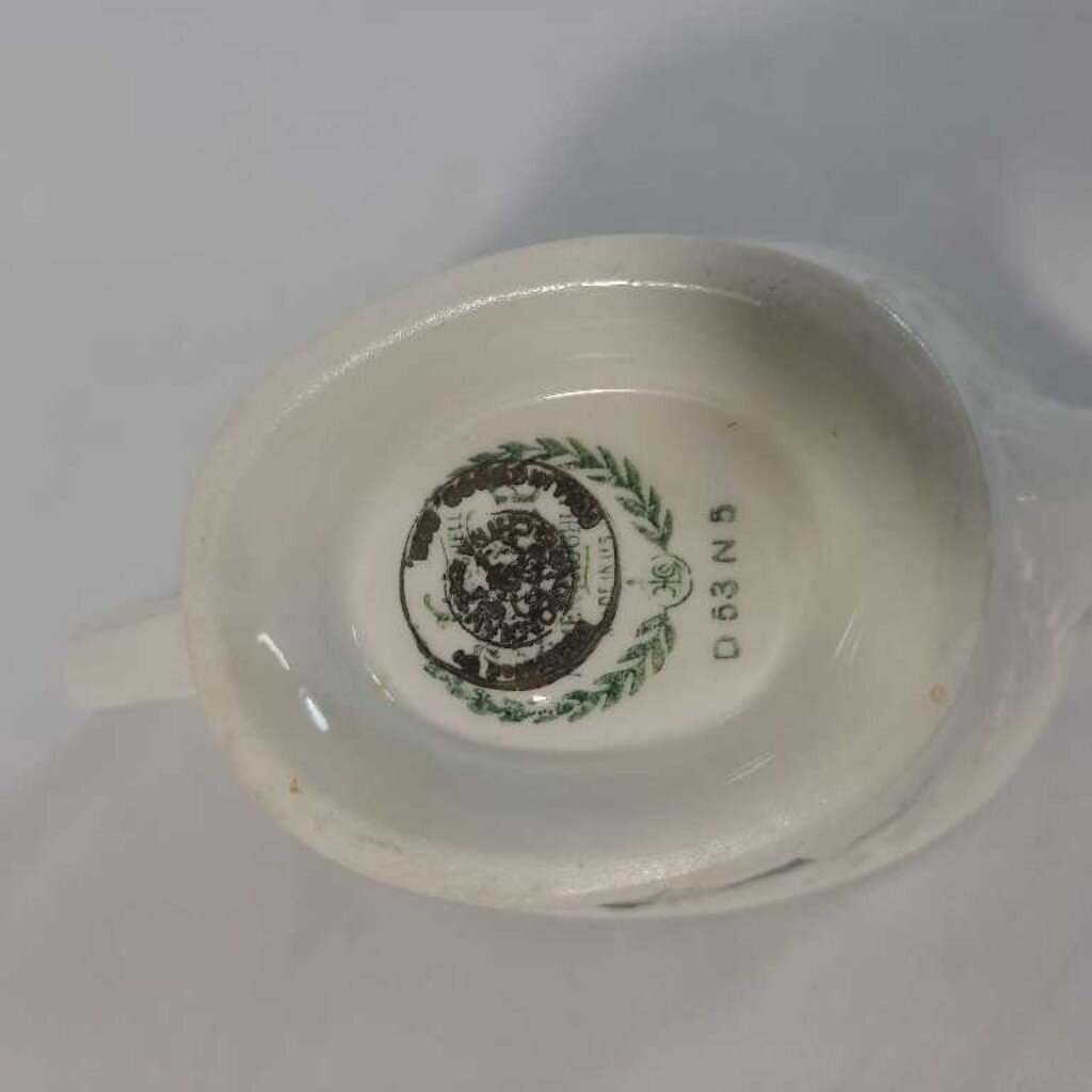 HOMER LAUGHLIN EGGSHELL CREAMER