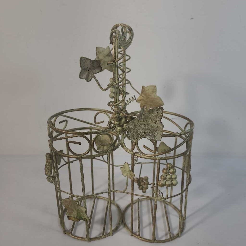 DUAL WIRE WINE CADDY W/ GRAPES