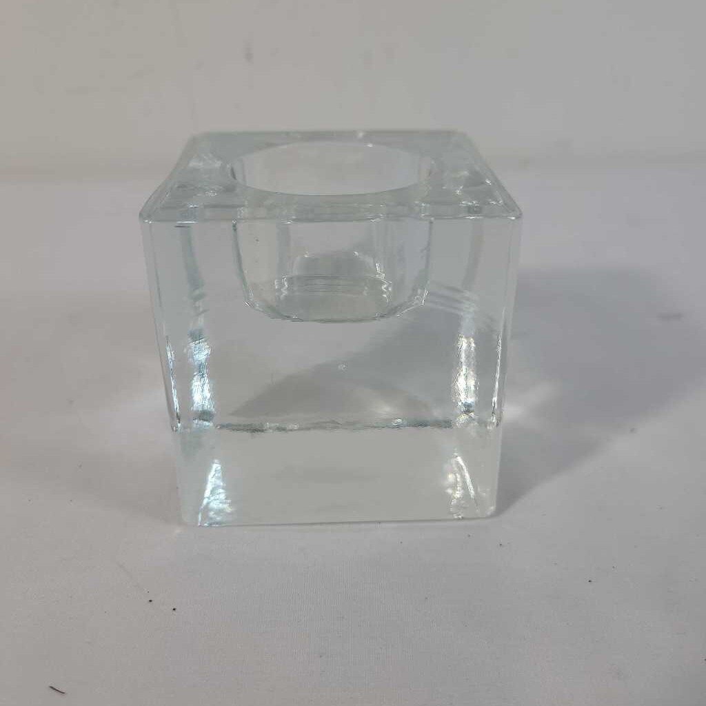 GLASS TEALIGHT HOLDER
