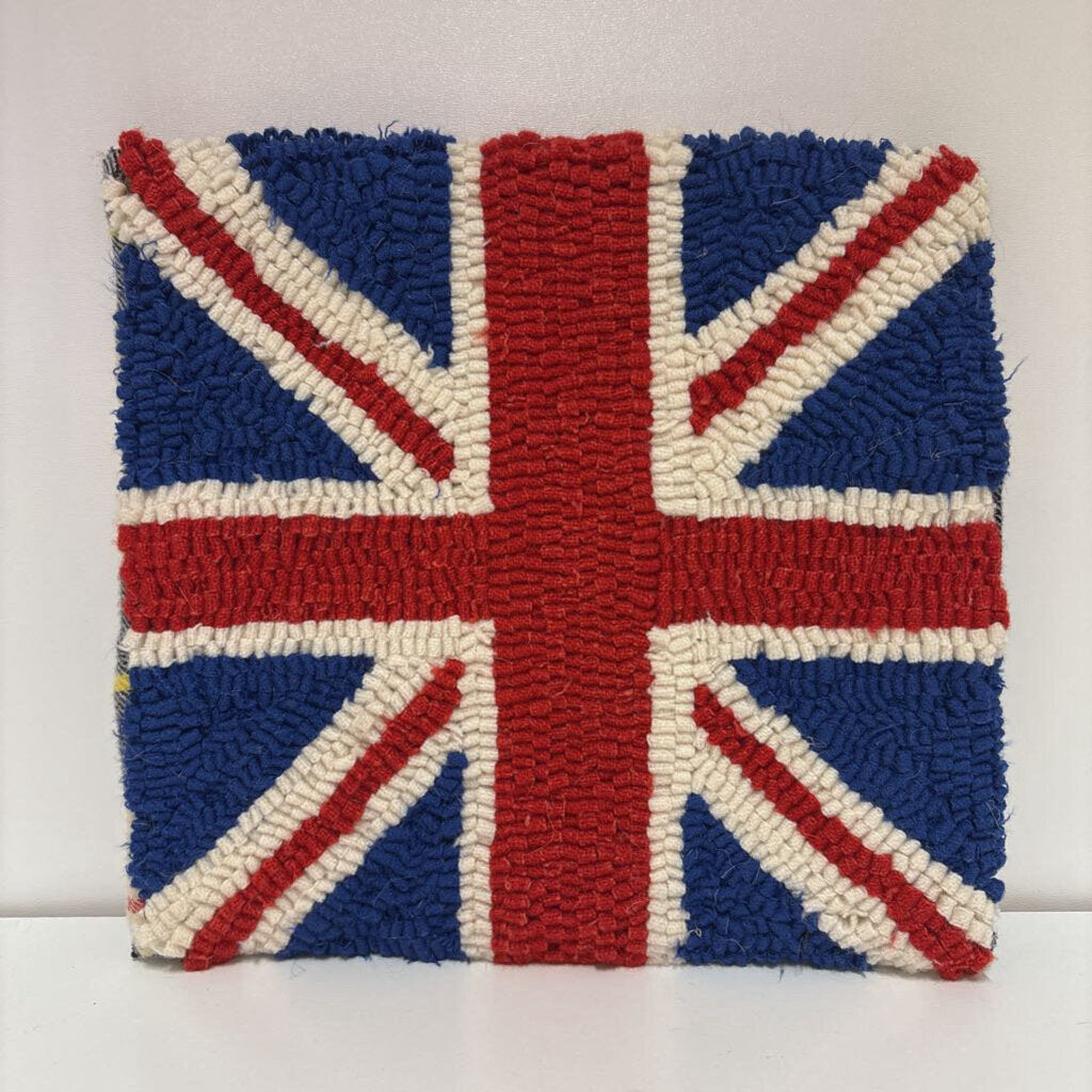 British "Tea for One" and rug hooked mat