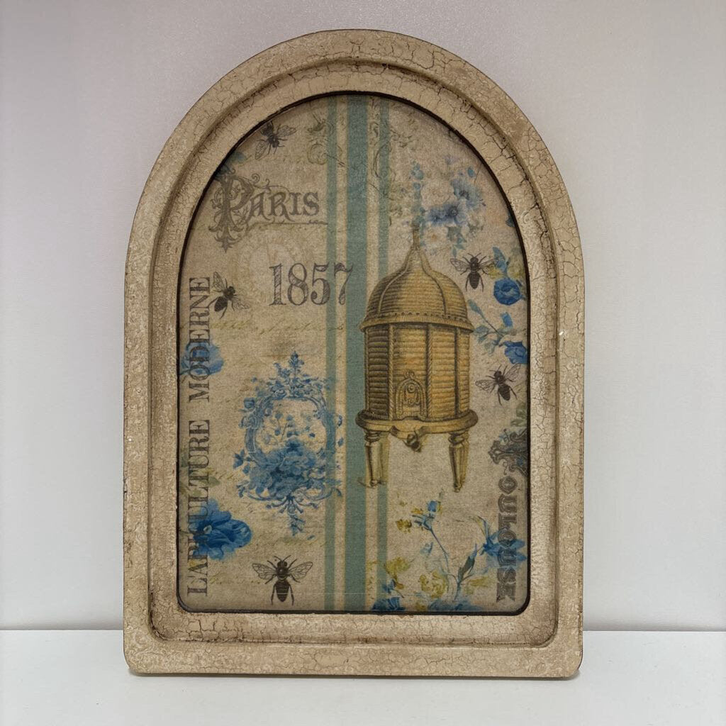 Arched Frame Decor