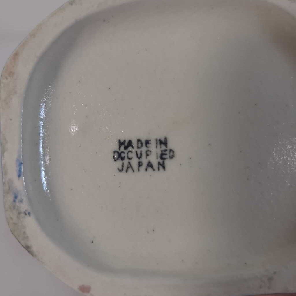 VTG OCCUPIED JAPAN PORCELIN ASIAN CHILD VASE