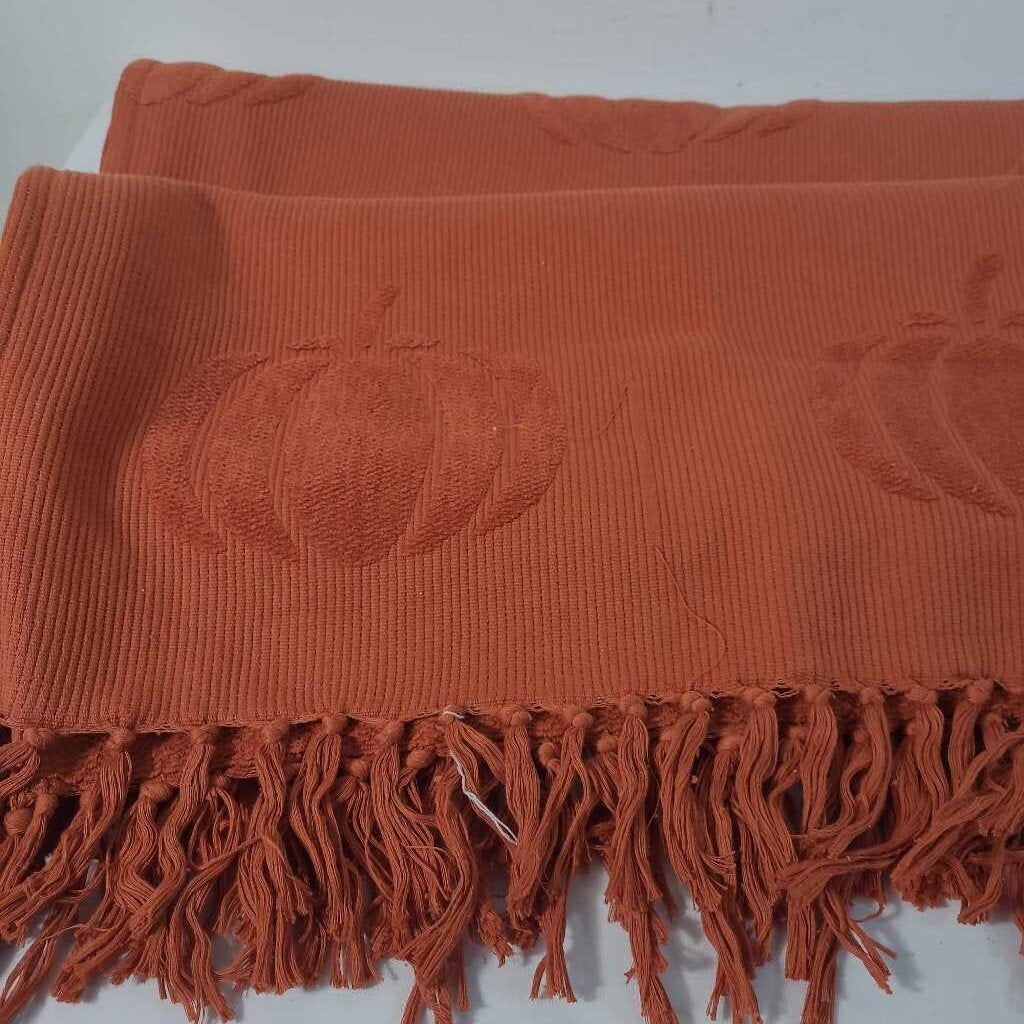 ORANGE PUMPKIN BLANKET