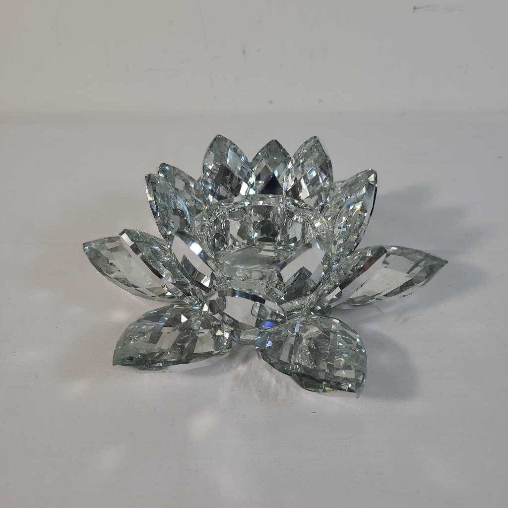 CRYSTAL FLOWER TEALIGHT HOLDER