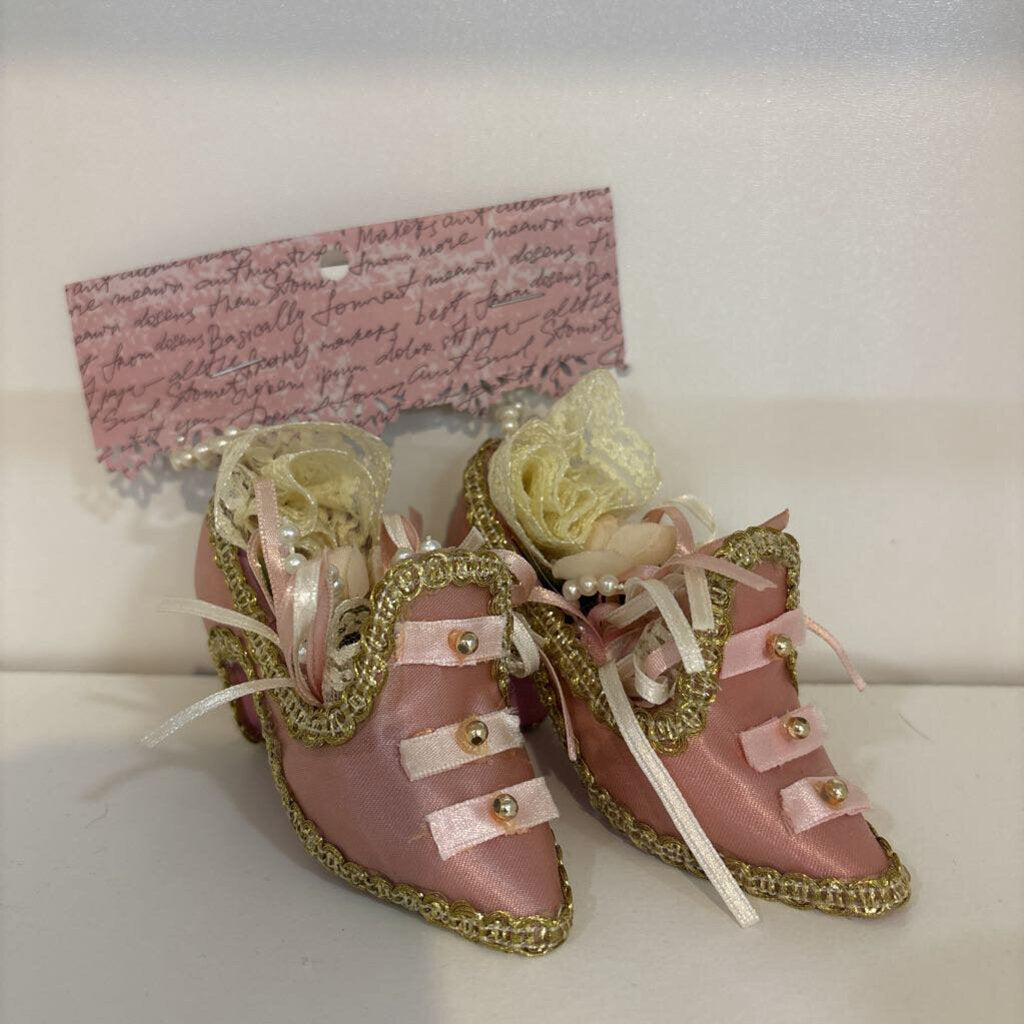 Rose Victorian Shoe Decoration