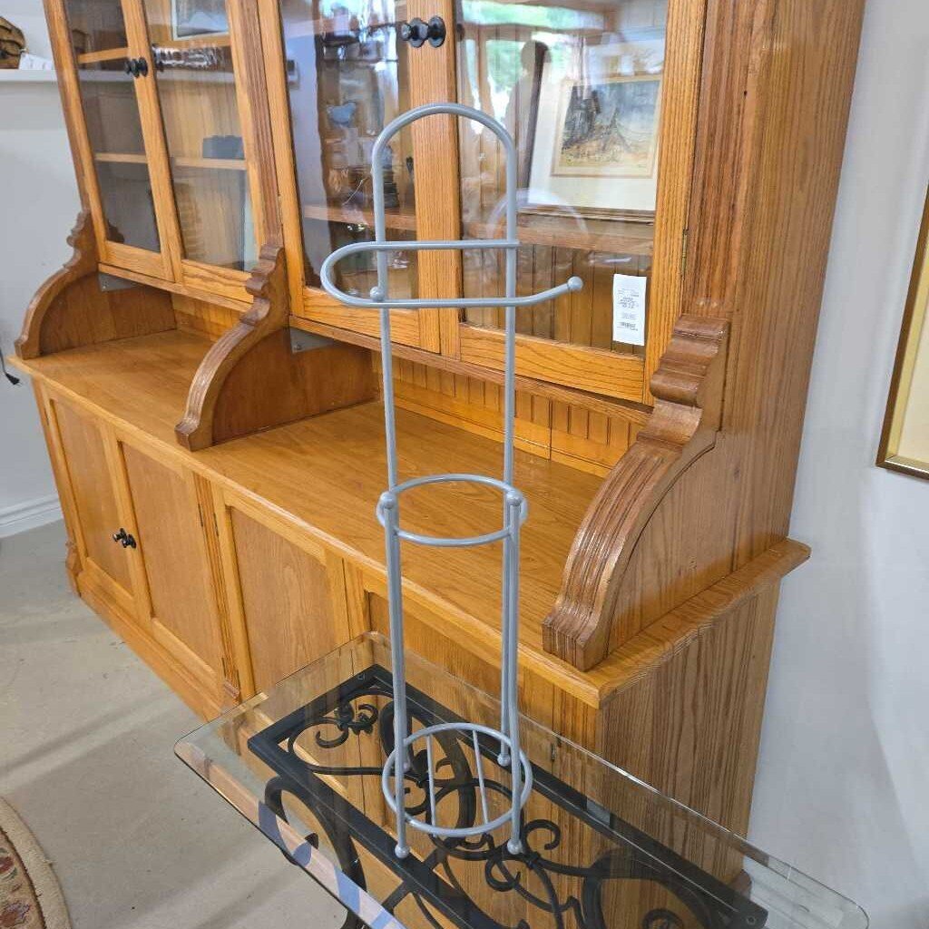 SILVER TOILET PAPER HOLDER
