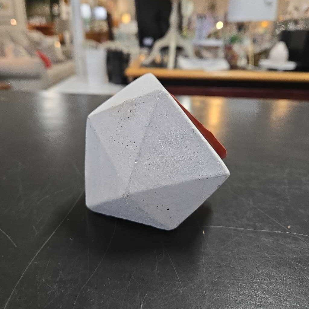 ANGLED CEMENT PLANTER