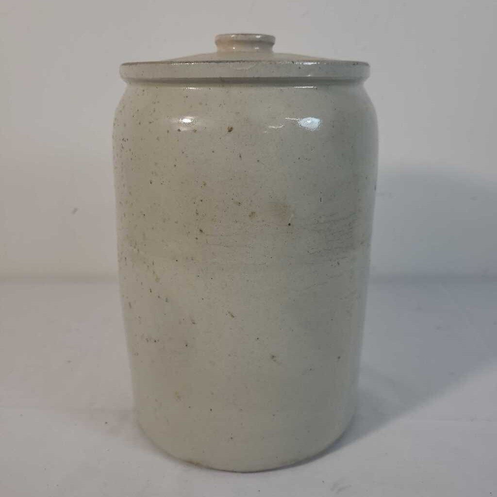 CROCK W/ LID