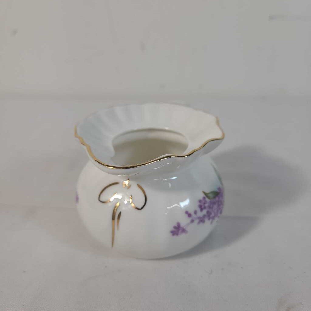 PORCELAIN CREAMER W/ LILACS