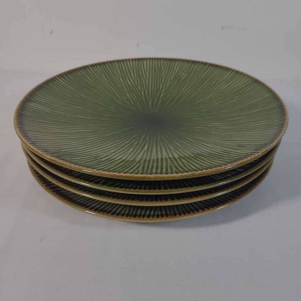 S/4 AMAZON GREEN PLATES