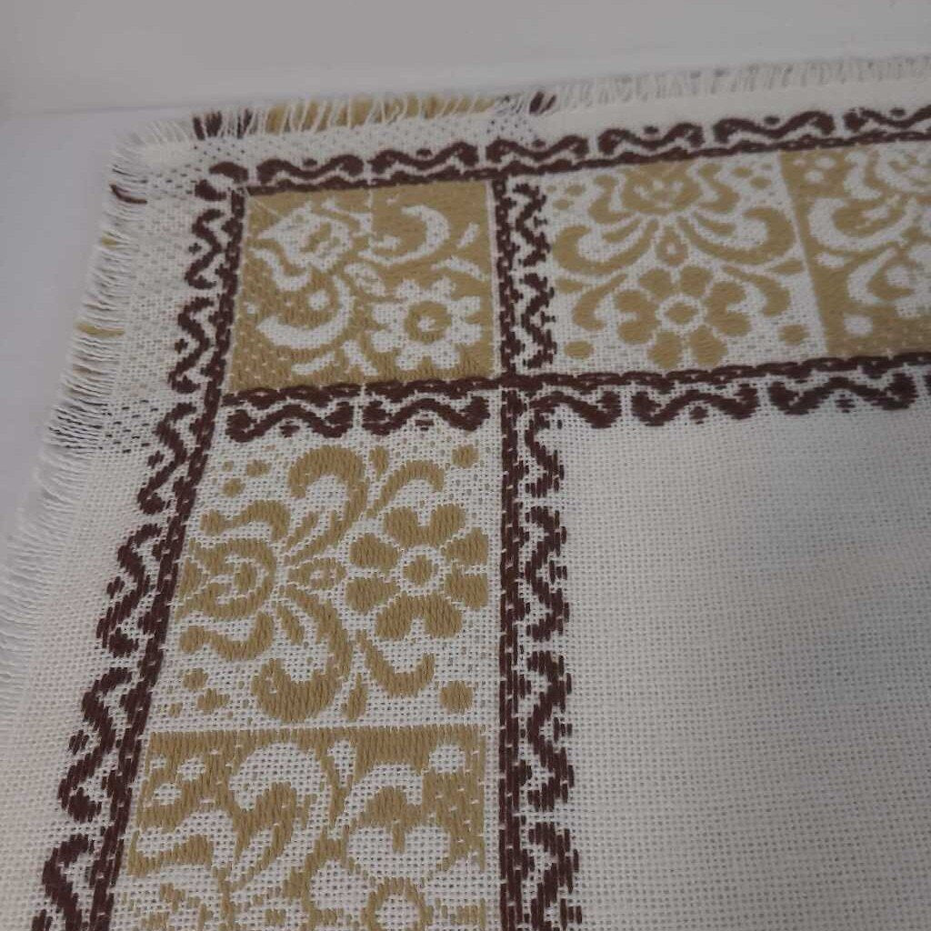 VTG WOVEN TABLE CLOTH