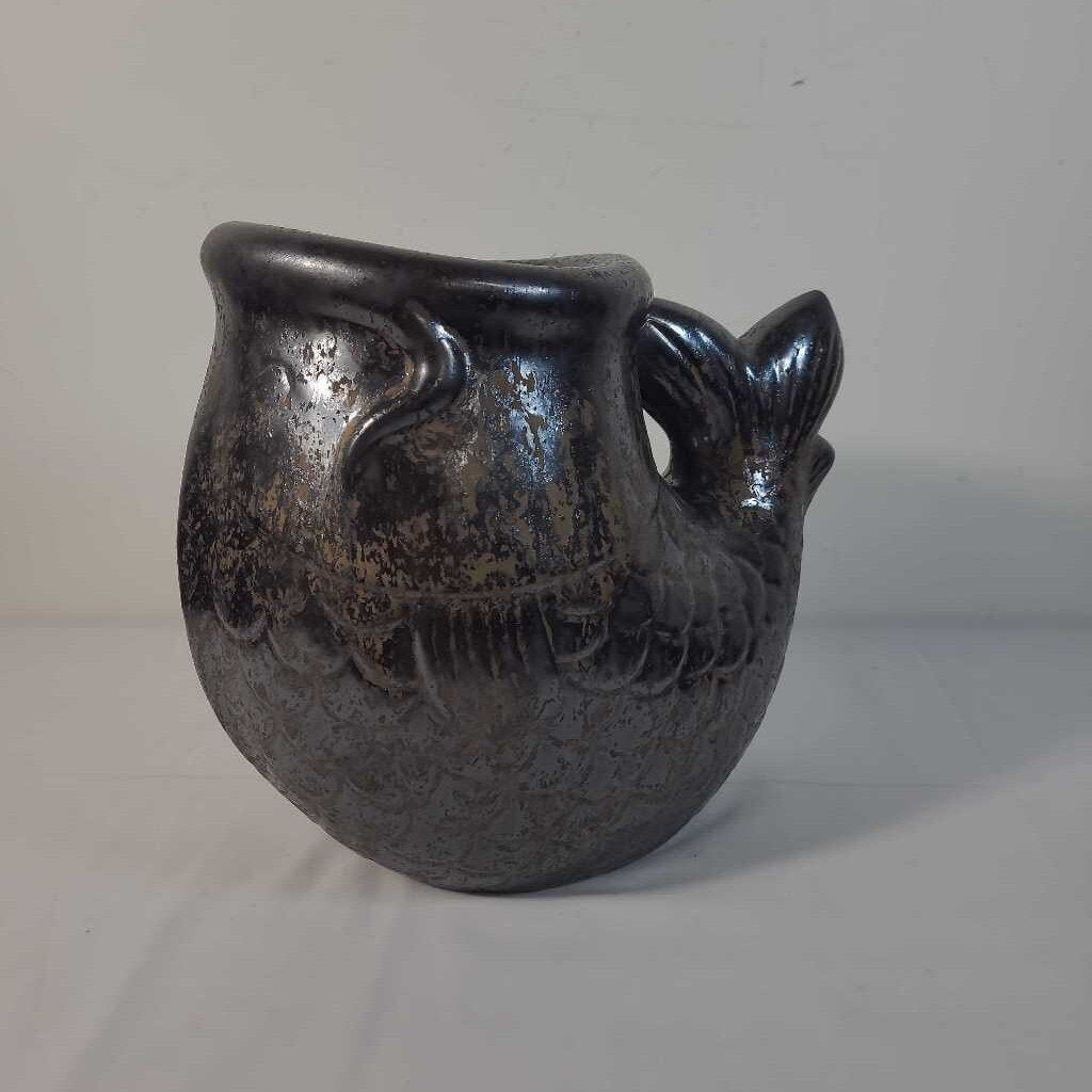 FISH PLANTER