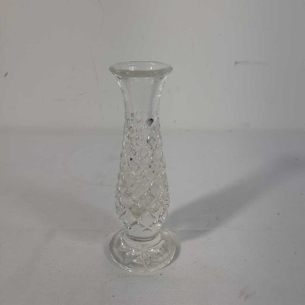 GLASS BUD VASE
