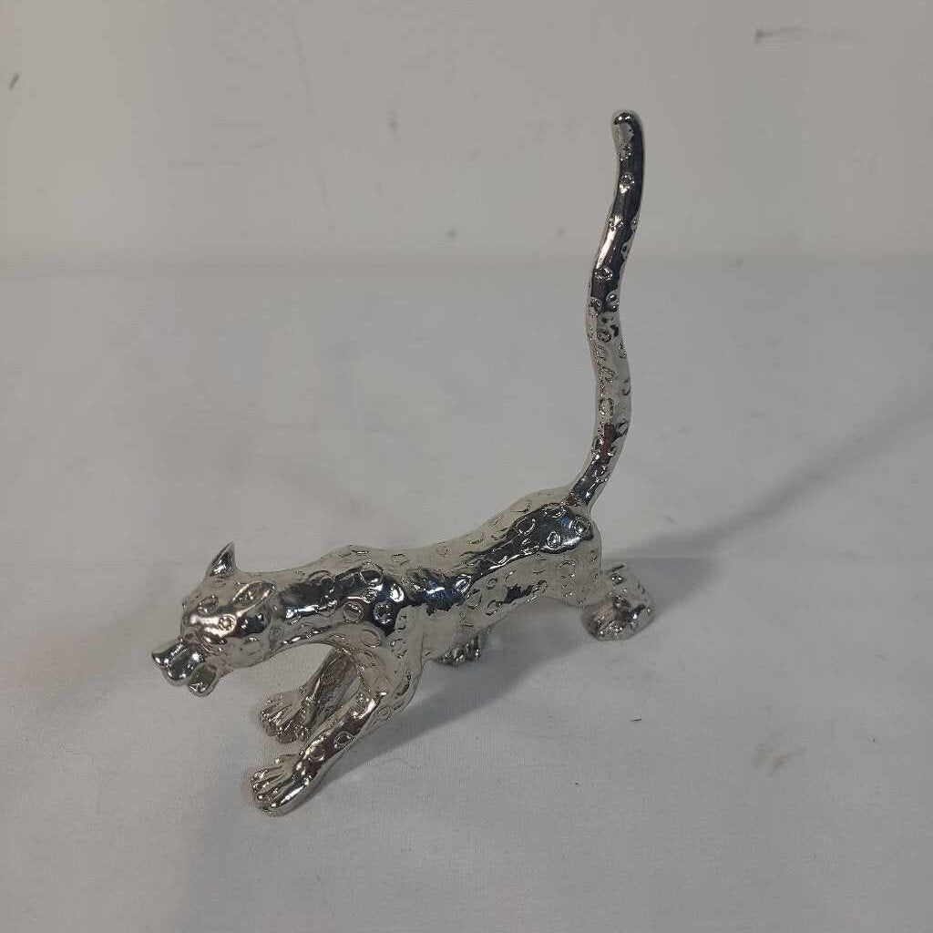 SILVER CHEETAH RING HOLDER