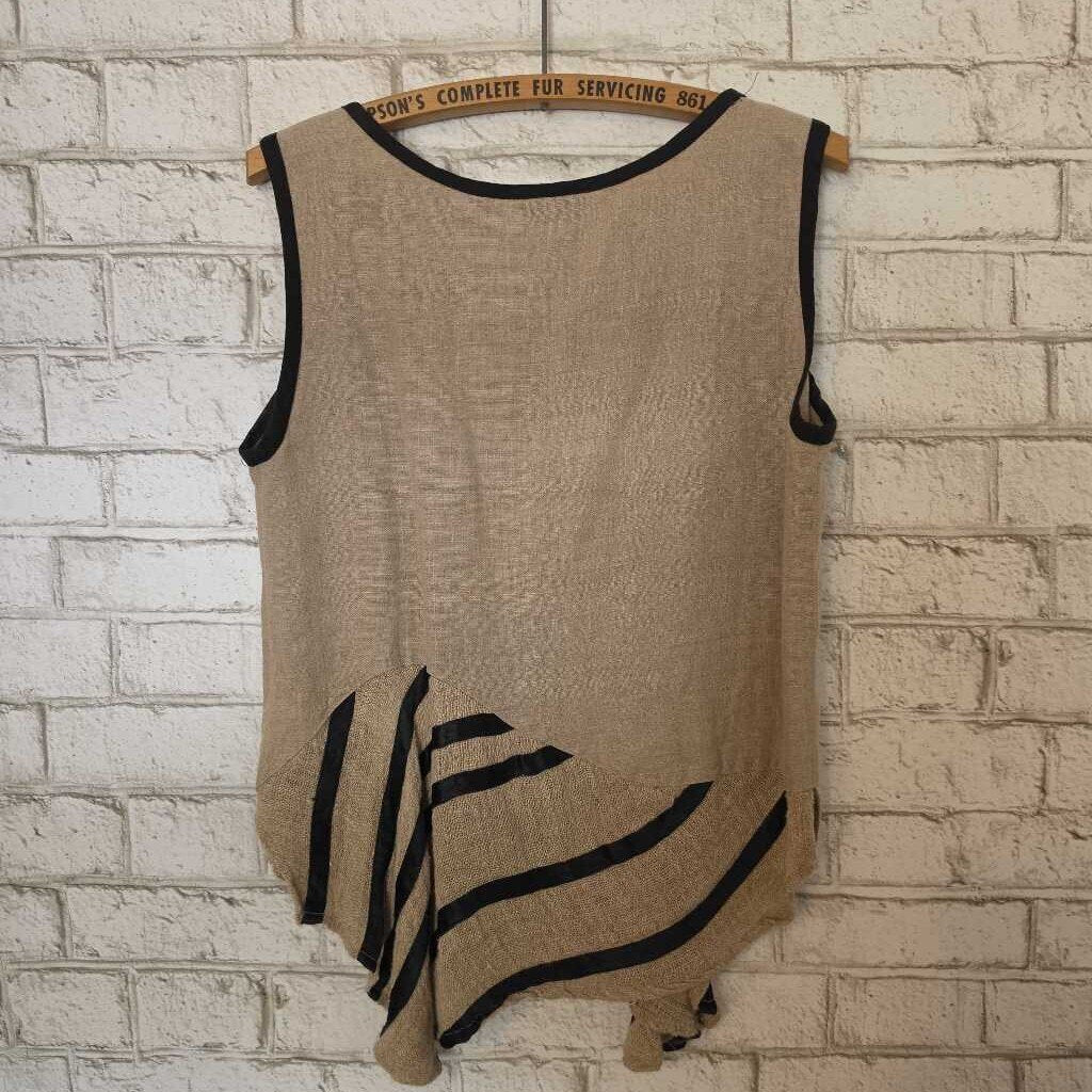 MACIEJ PILAT Linen Top Poland